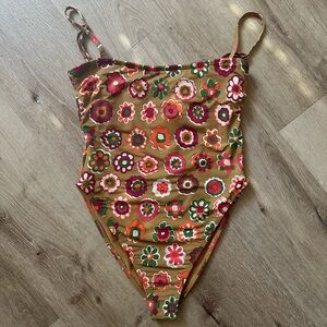 NWT Montce Mazzy Floral Jacelyn One-Piece Swimsuit [Size M]